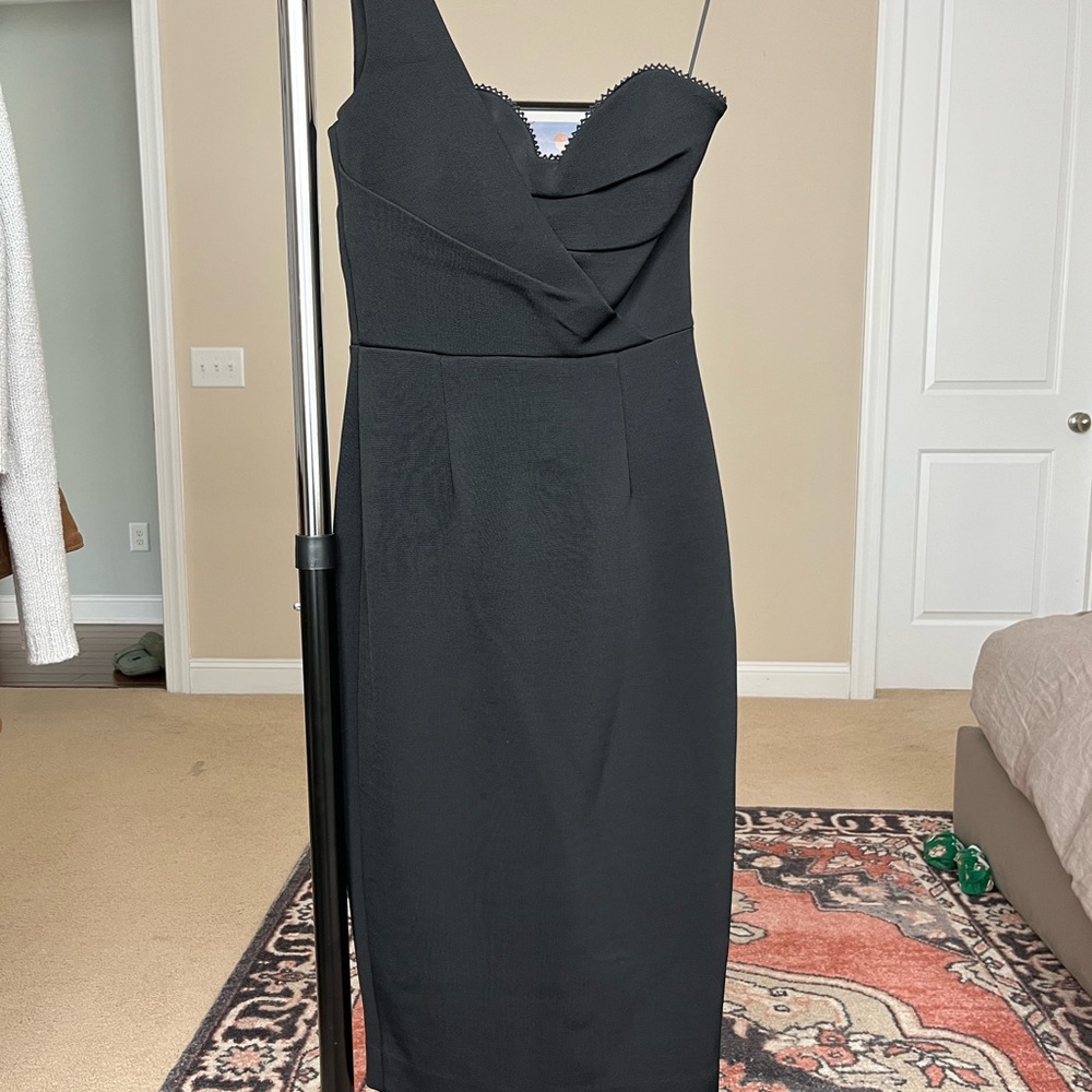 NICHOLAS Black One Shoulder Sheath Dress